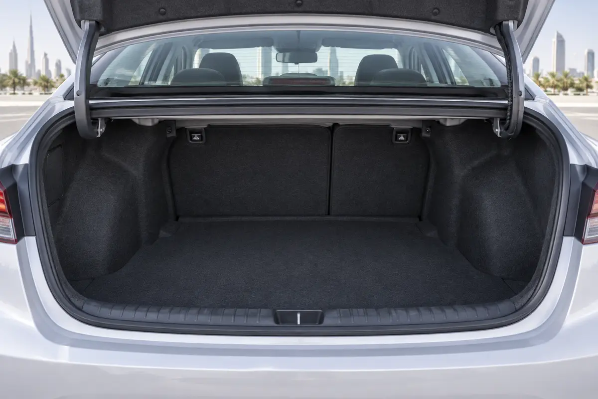 Hyundai Elantra 2022 luggage and cargo space for rental in Jordan
